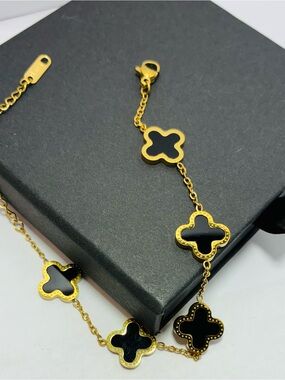 Gold Black Clover Link Bracelet - Women Jewelry